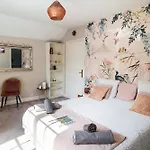 Guest house Le Moulin De La Vernoelle 4*