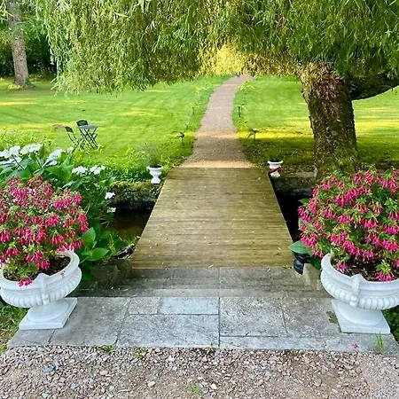 Le Moulin De La Vernoelle Πανσιόν 4*