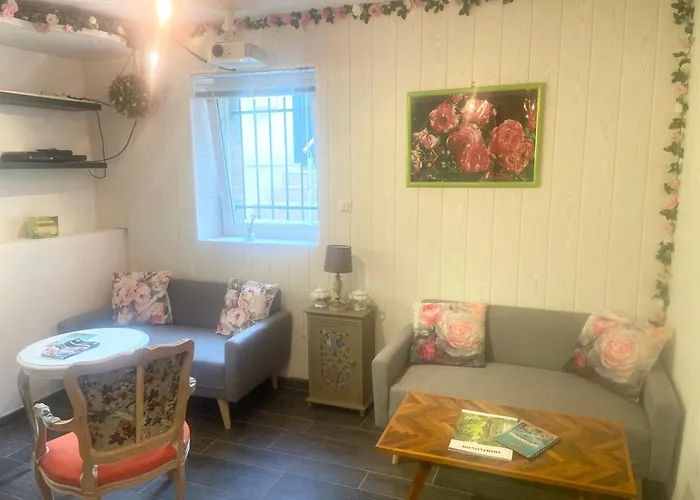 Le Moulin De La Vernoelle Guest house Premilhat