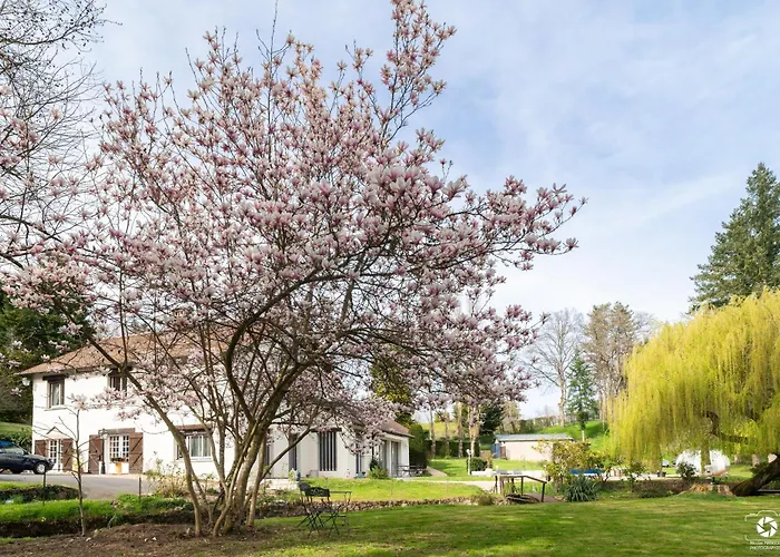 Guest house Le Moulin De La Vernoelle 4*